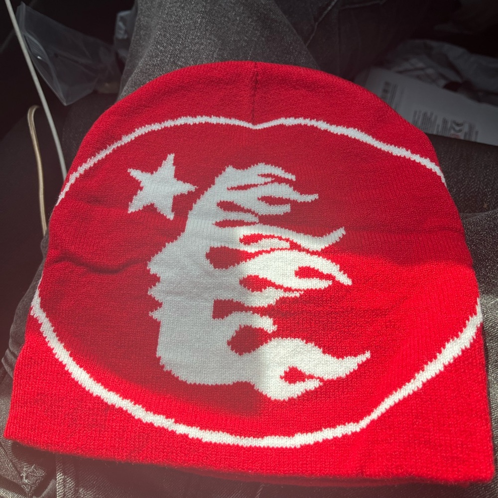 Red and white Hellstar beanie